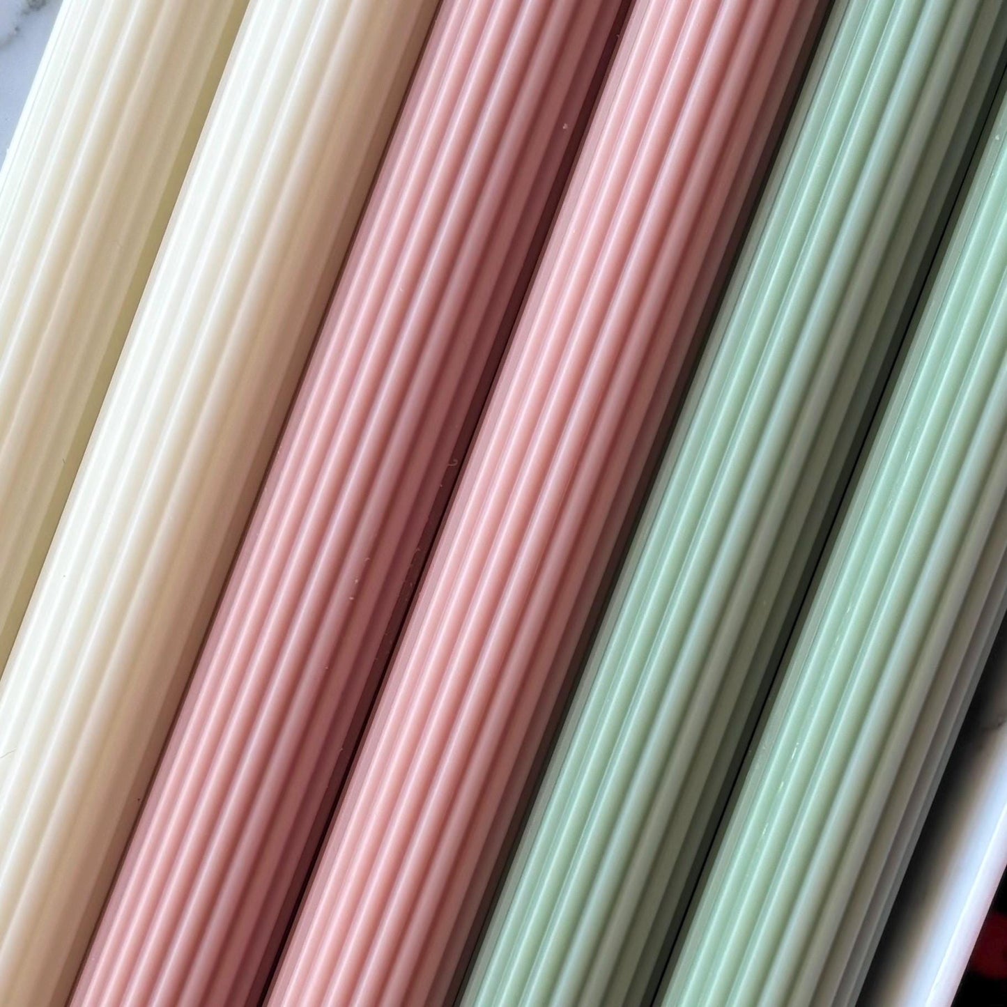 Pack of Two 25cm Ribbed Scented Dinner Candle Sticks